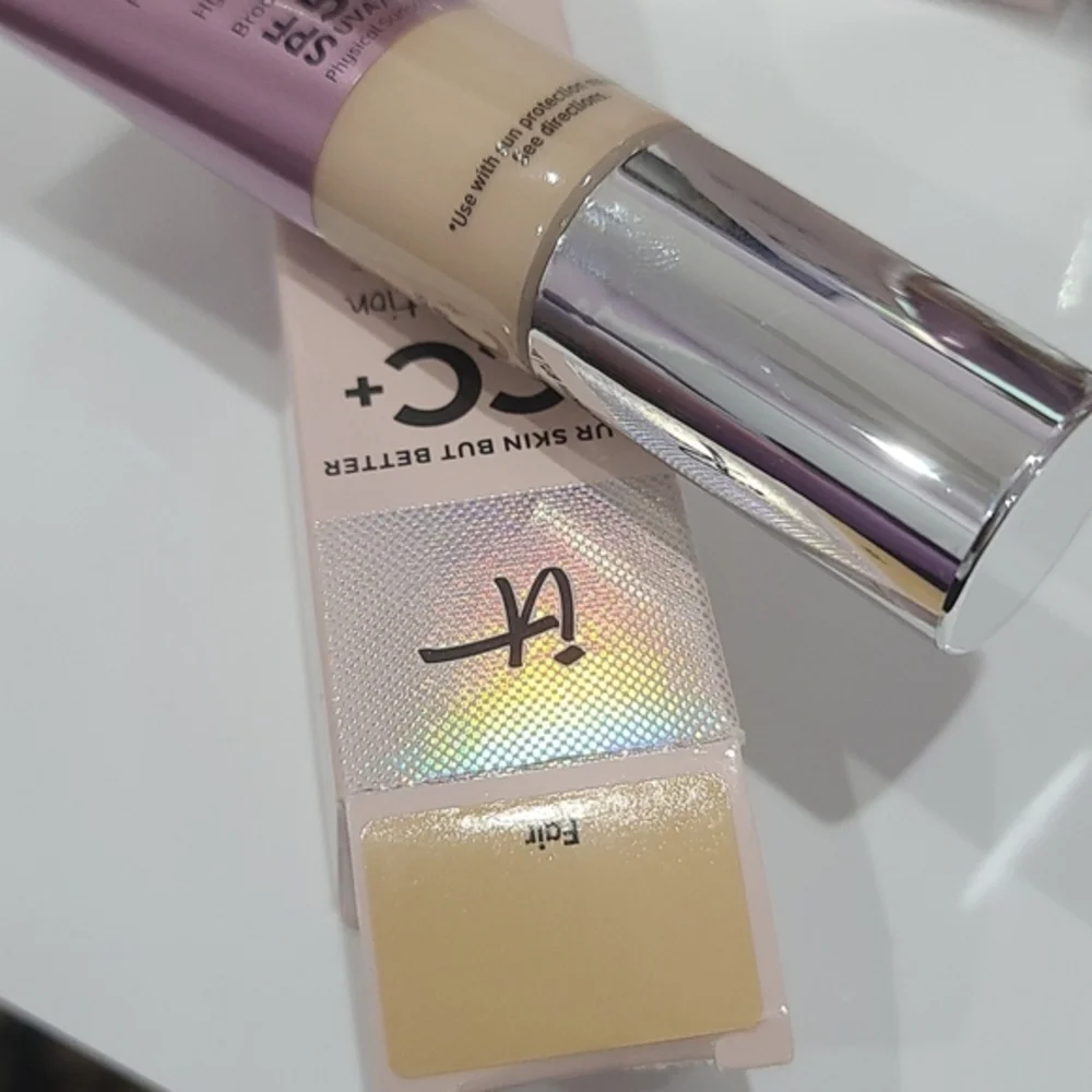 1/2 PRICE ✅ It Cosmetics CC+ Illumination SPF 50+ Anti-Aging ✨Exp 2026 NIB